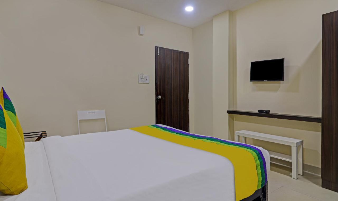 Hotel Treebo Trip Airport Pride Hyderabad