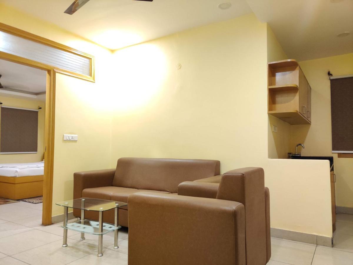 Siliconville Hotel 3*