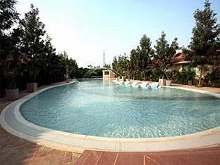 Hotel Celestia At Leonia 5*