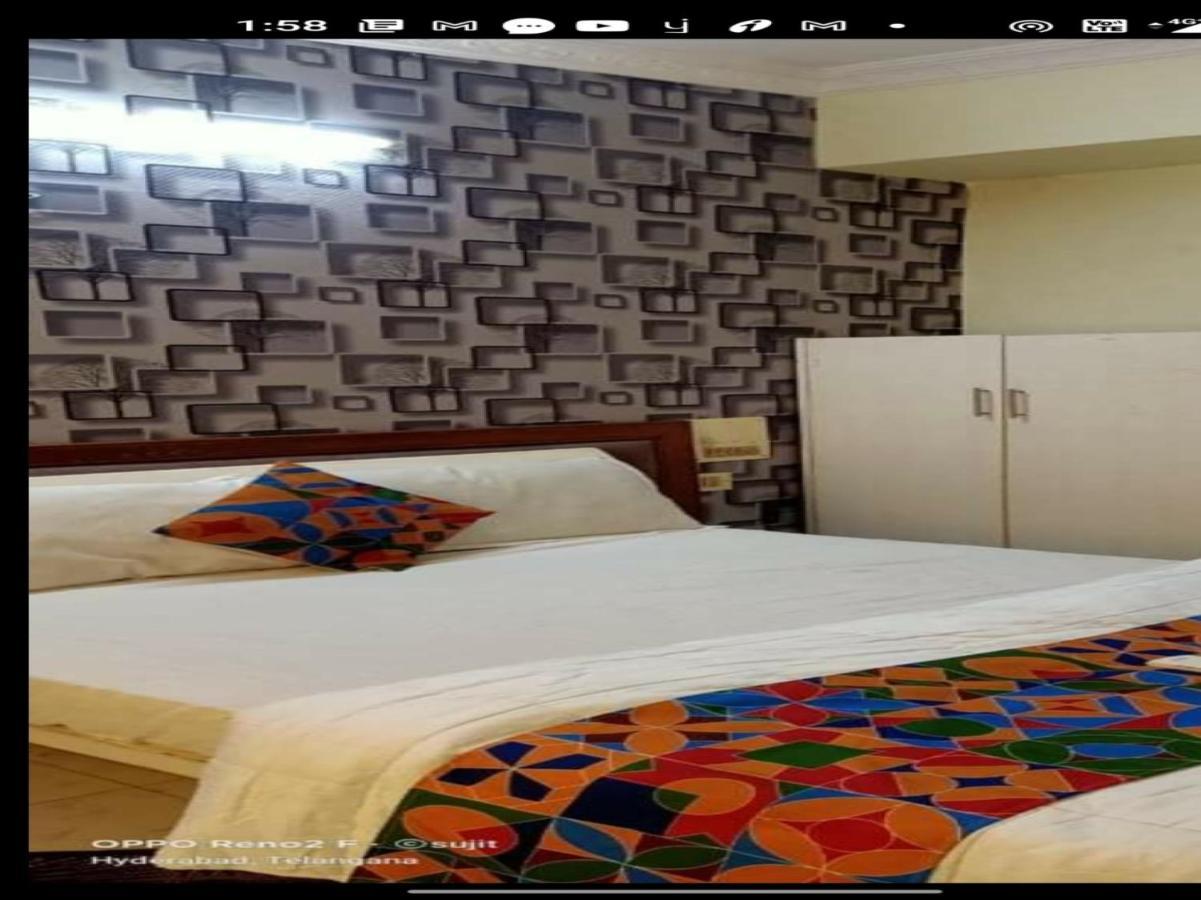 Spot On Balaji Residency Near Lumbini Park Hotel
