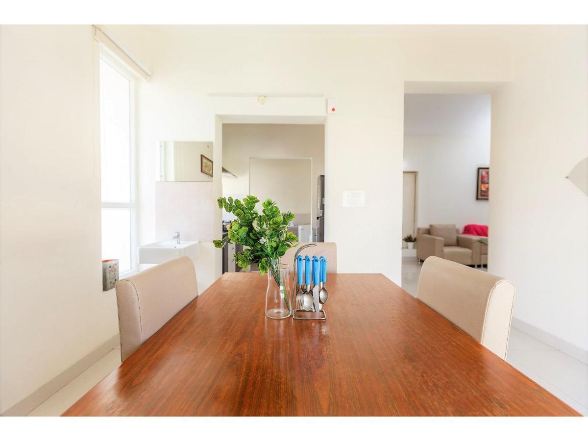 Bluo 2bhk Hitech - Gym, Terrace Garden, Lift *