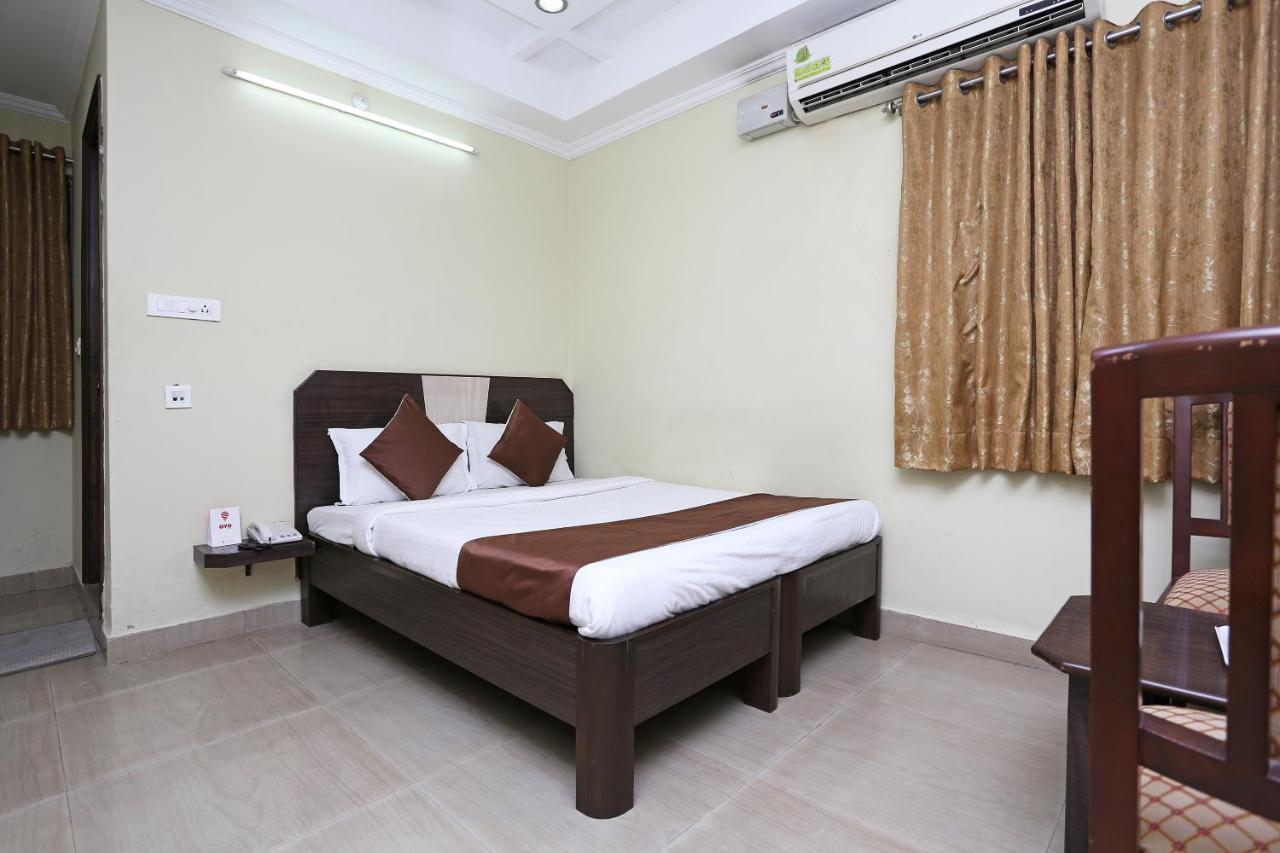 O Saraswathi Residency Near Sr Nagar Metro Station Hotel Hyderabad
