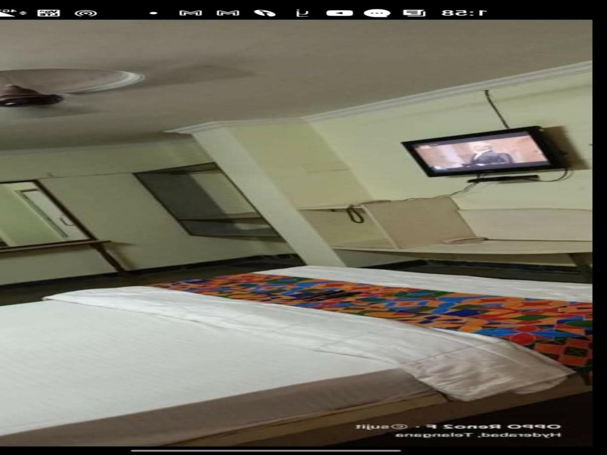 Spot On Balaji Residency Near Lumbini Park Hyderabad