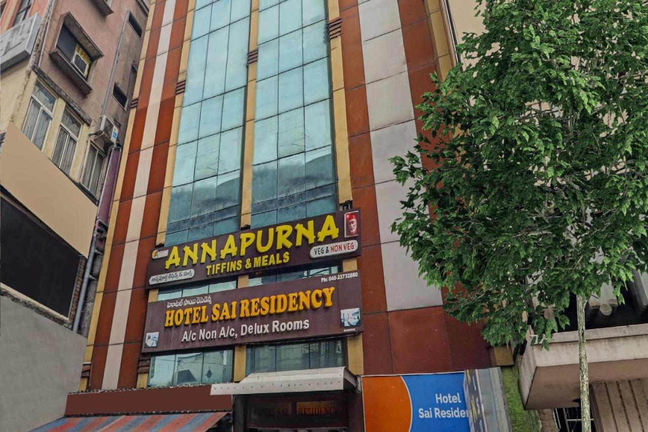 Oyo 76860 Sai Residency Hotel 3*