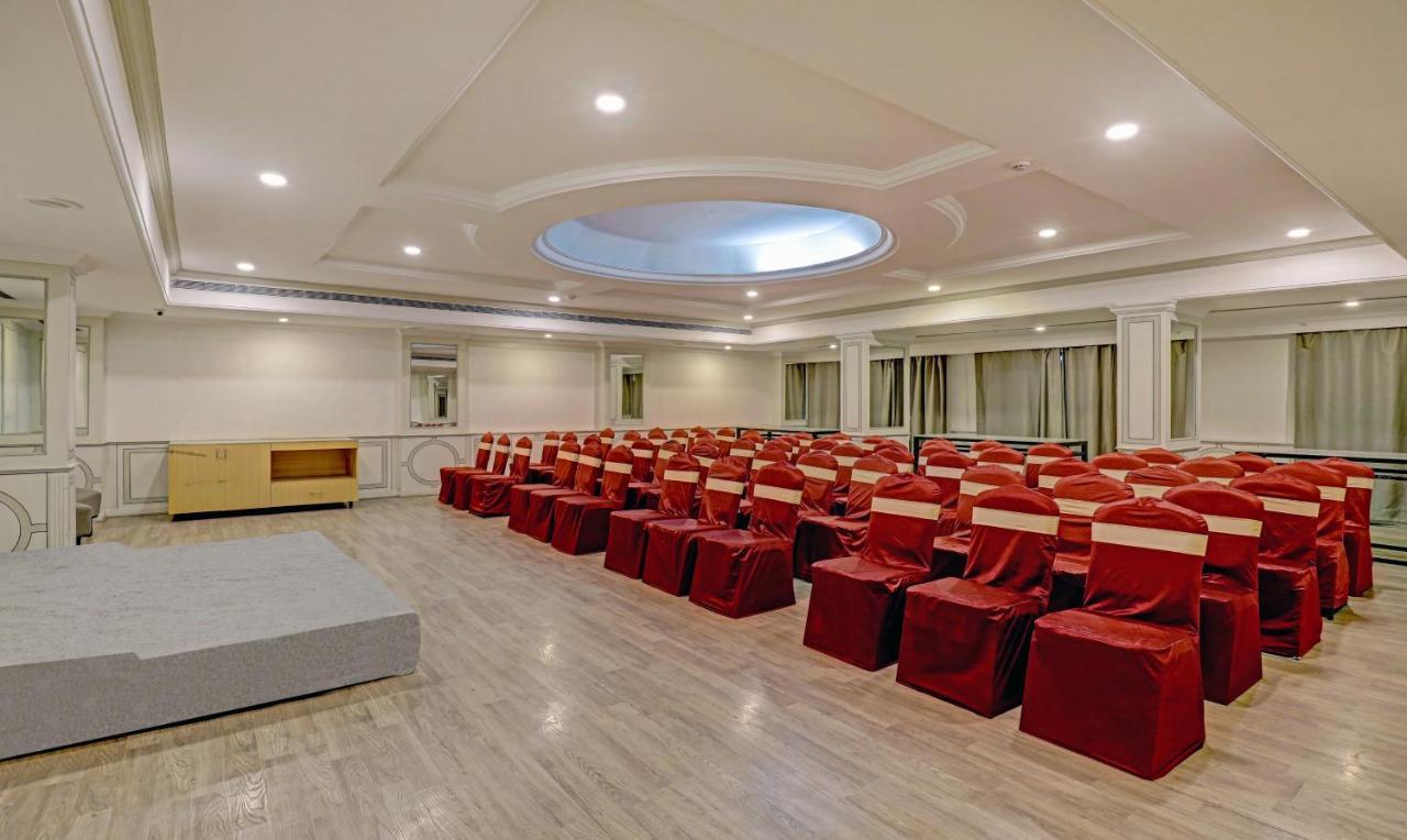 Itsy By Treebo - Vashistha Hotel 3*