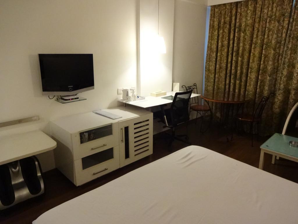 The Central Court Hotel Hyderabad