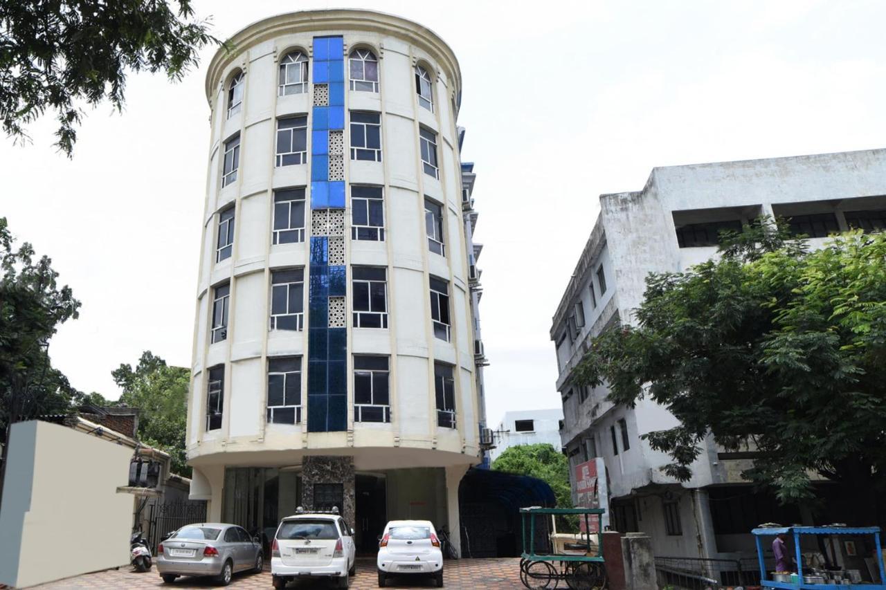 Oyo Flagship 16018 Rainbow Saphire Hotel Hyderabad