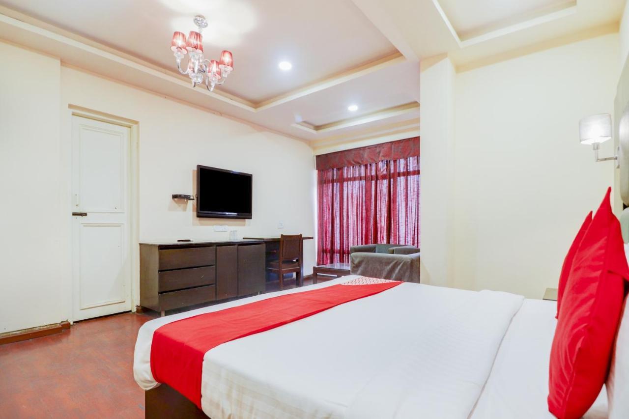 Hotel Oyo 79040 Sai Prakash
