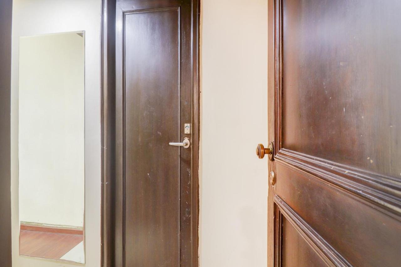 Oyo 79040 Sai Prakash Hotel