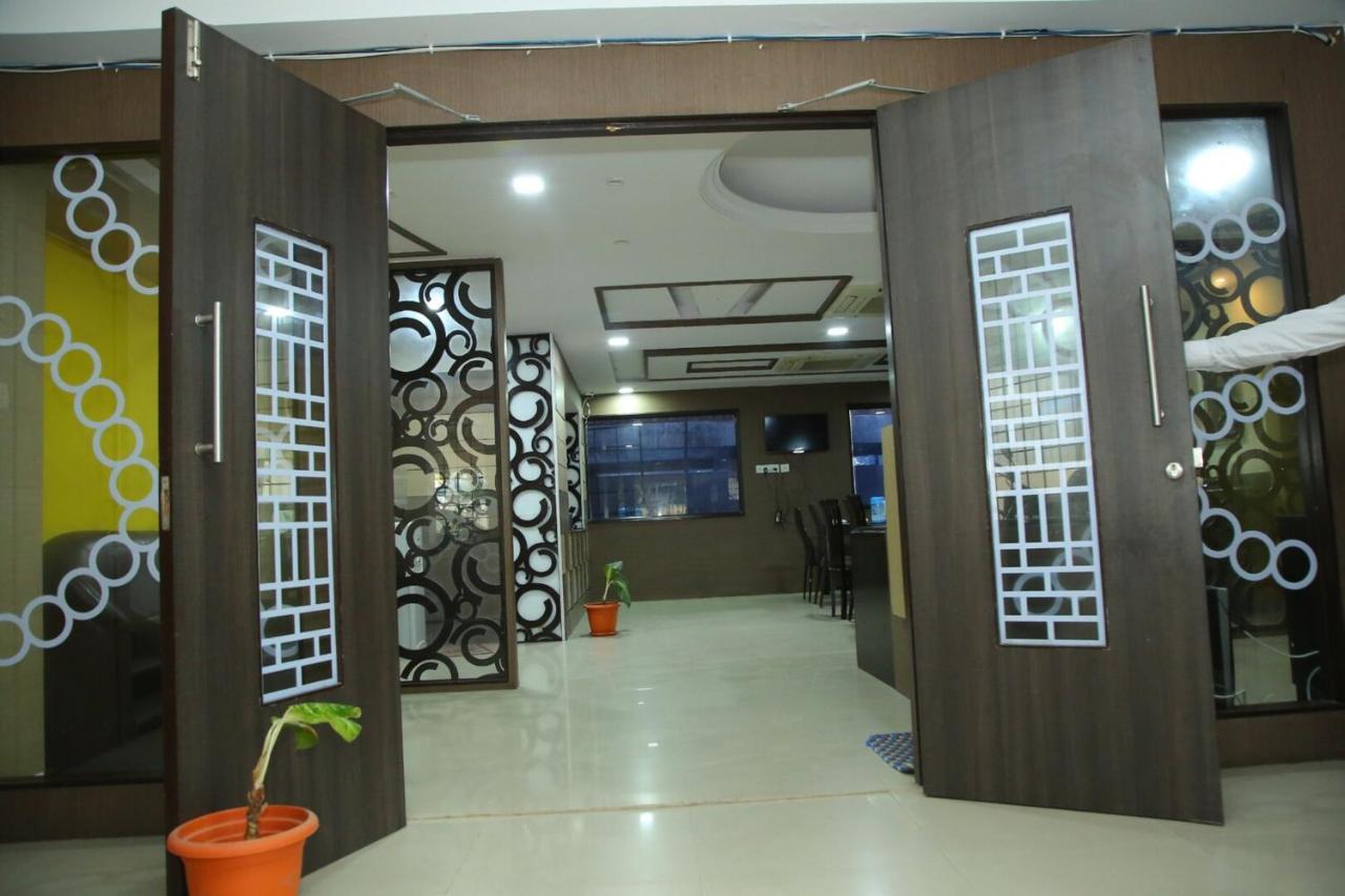 Fabhotel Sky View Suites Hotel Hyderabad