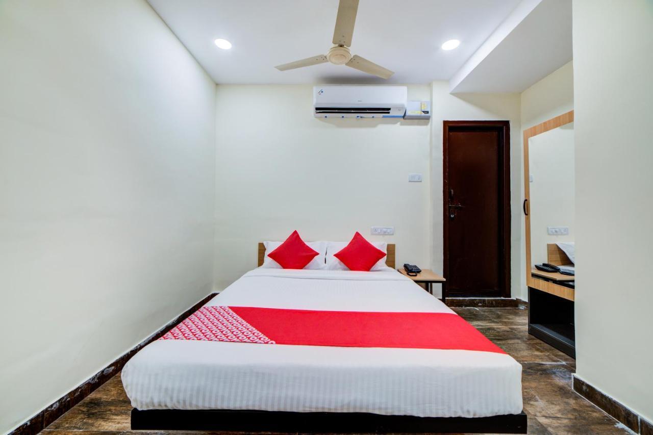 Hotel Flagship Malkajgiri 3*