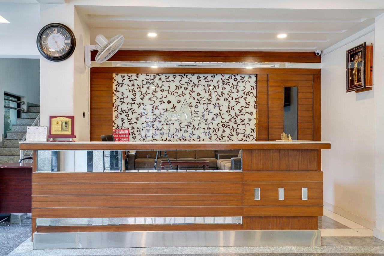 Townhouse Oak Sri Simran Park Near Secunderabad Railway Station Hotel
