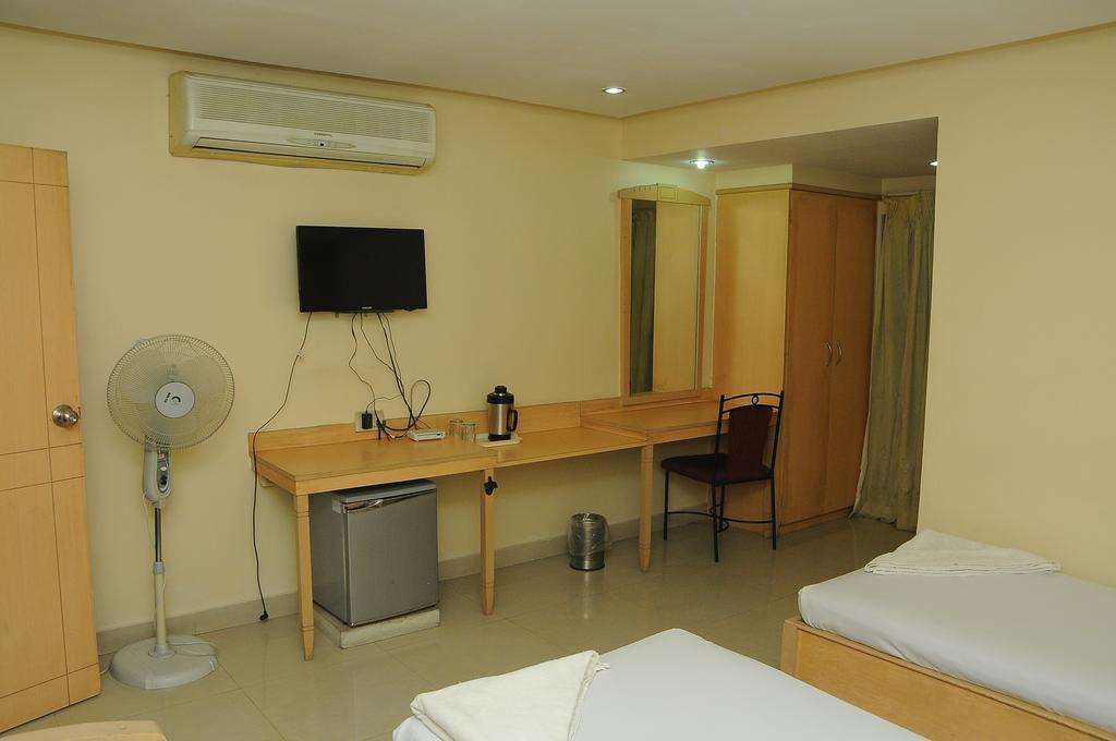 Padmini Residency Hotel 2*