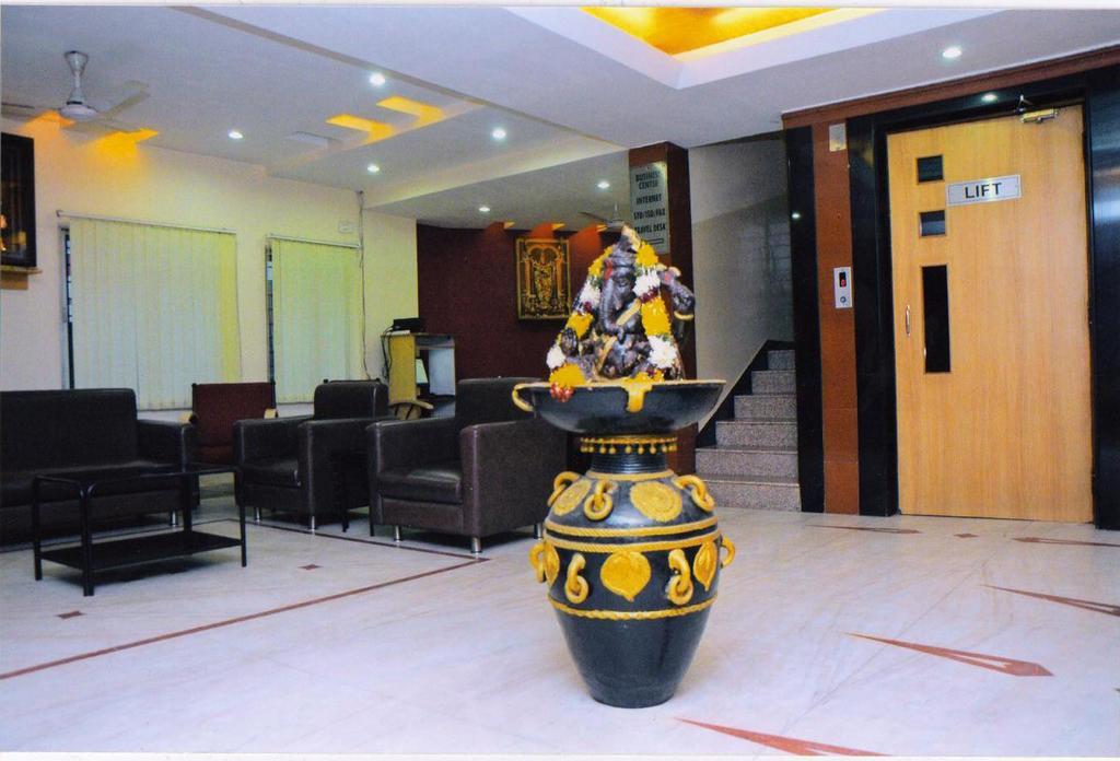 Hotel Padmini Residency 2*