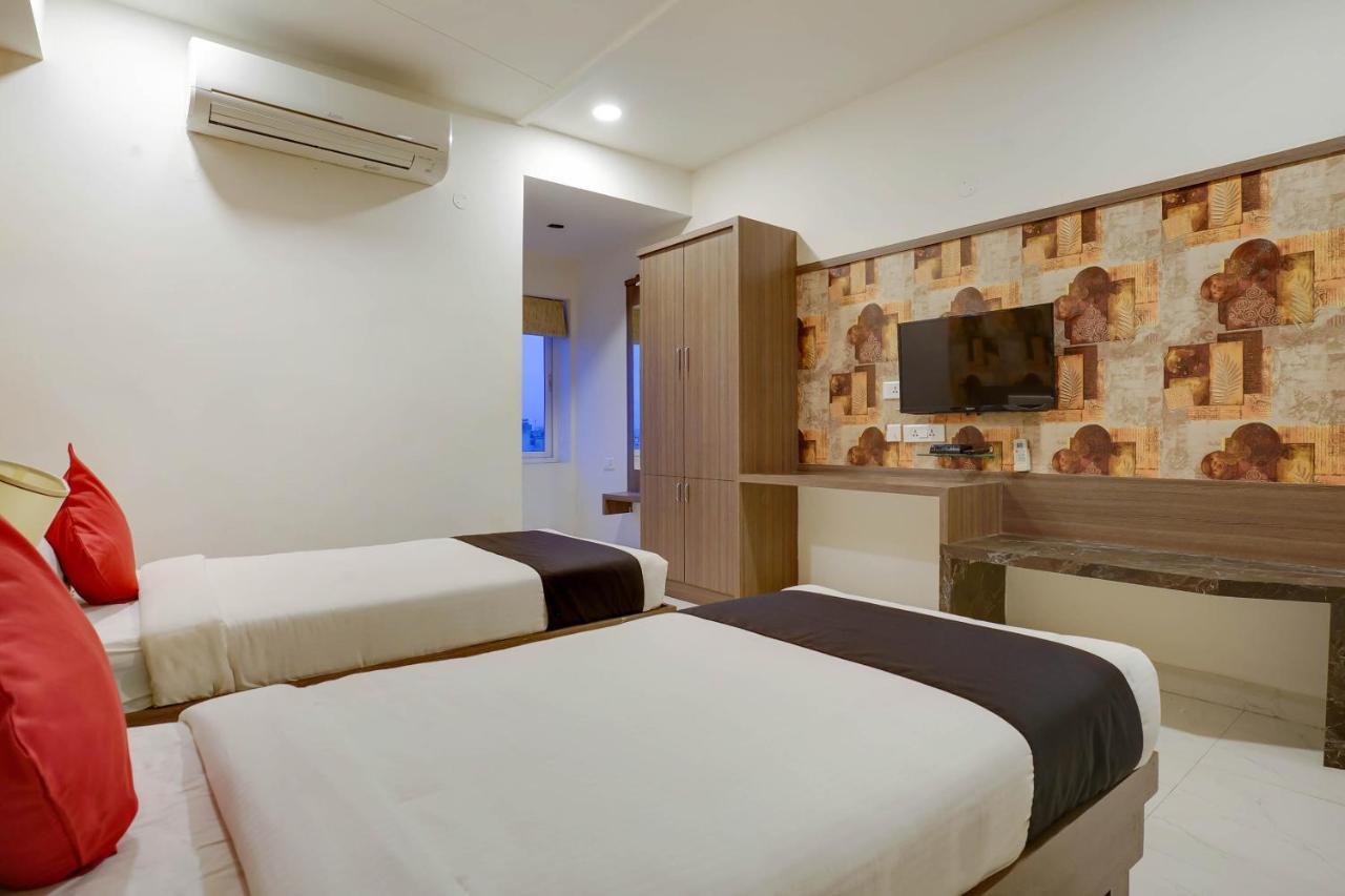 Townhouse Oak Sri Simran Park Near Secunderabad Railway Station Hotel