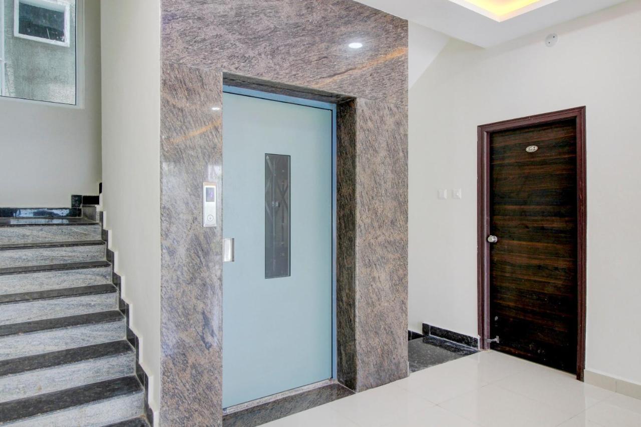 Oyo Pgr Guest Near Shilparamam 3* Hyderabad