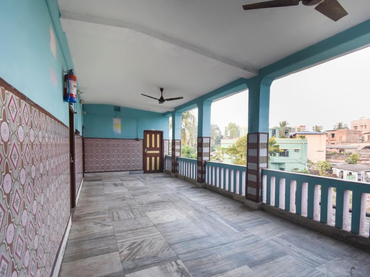 Oyo Flagship 74392 Mahesh Residency 4*