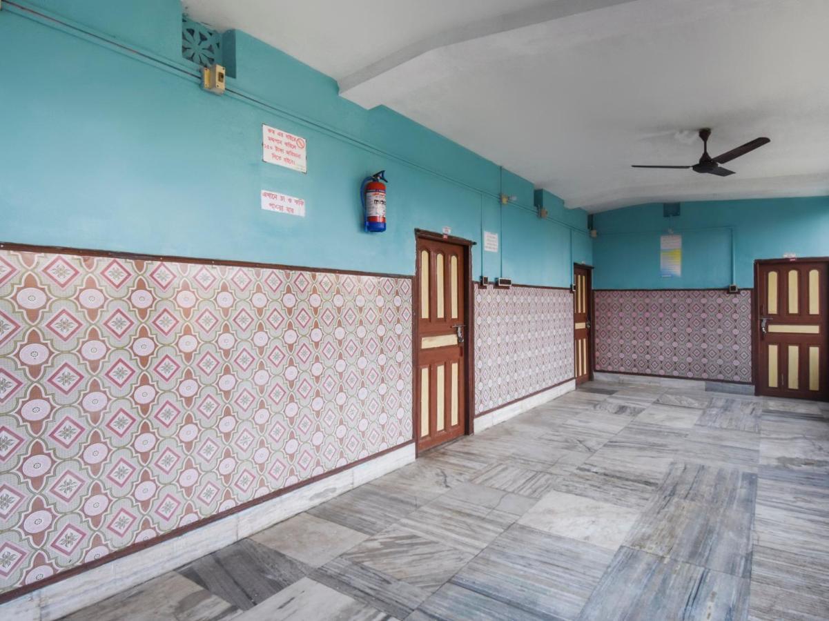 Oyo Flagship 74392 Mahesh Residency 4* Hyderabad