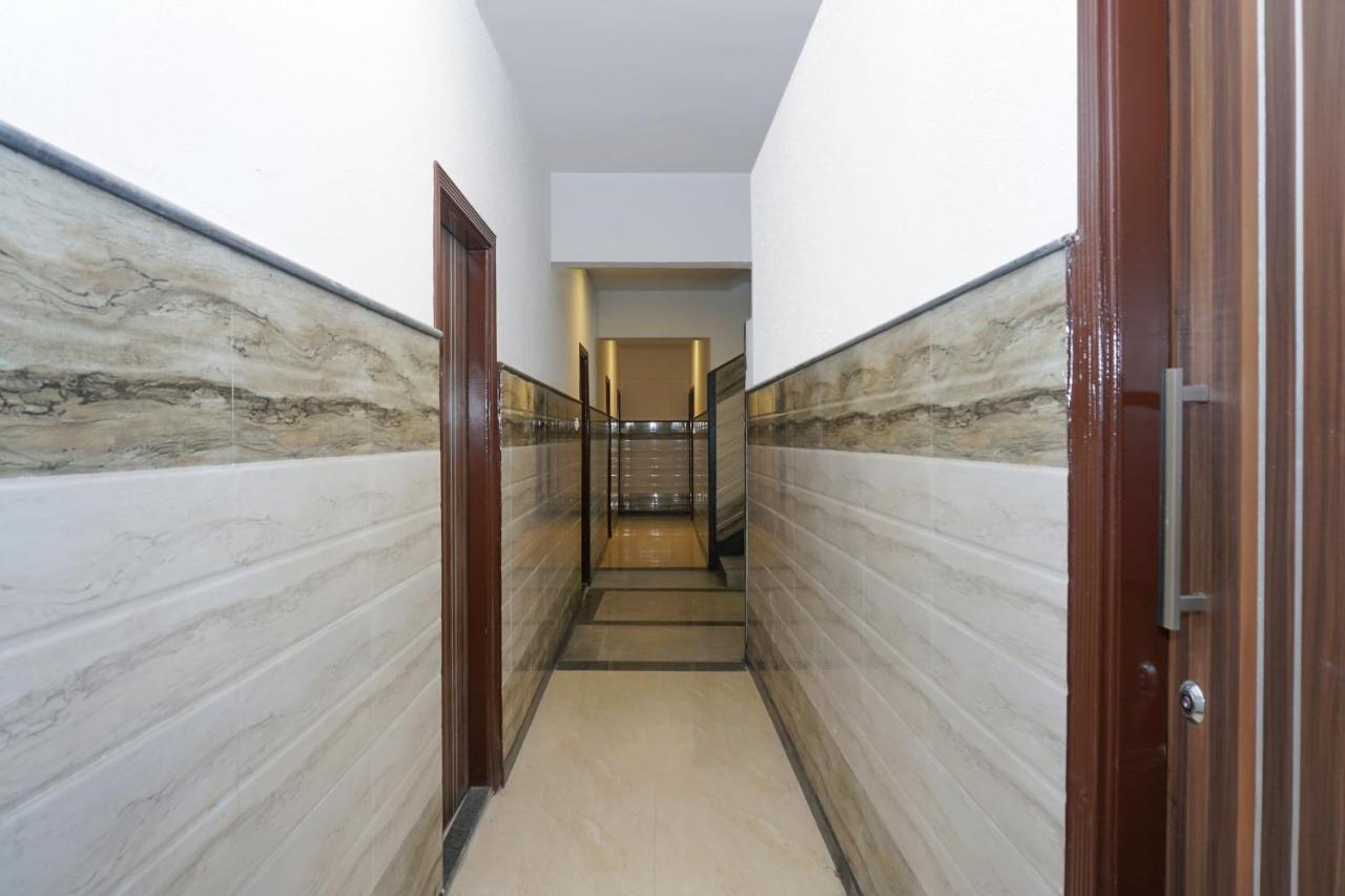 Oyo Flagship 74392 Mahesh Residency Hotel