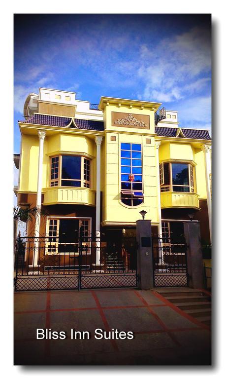 Bliss Suites 2*