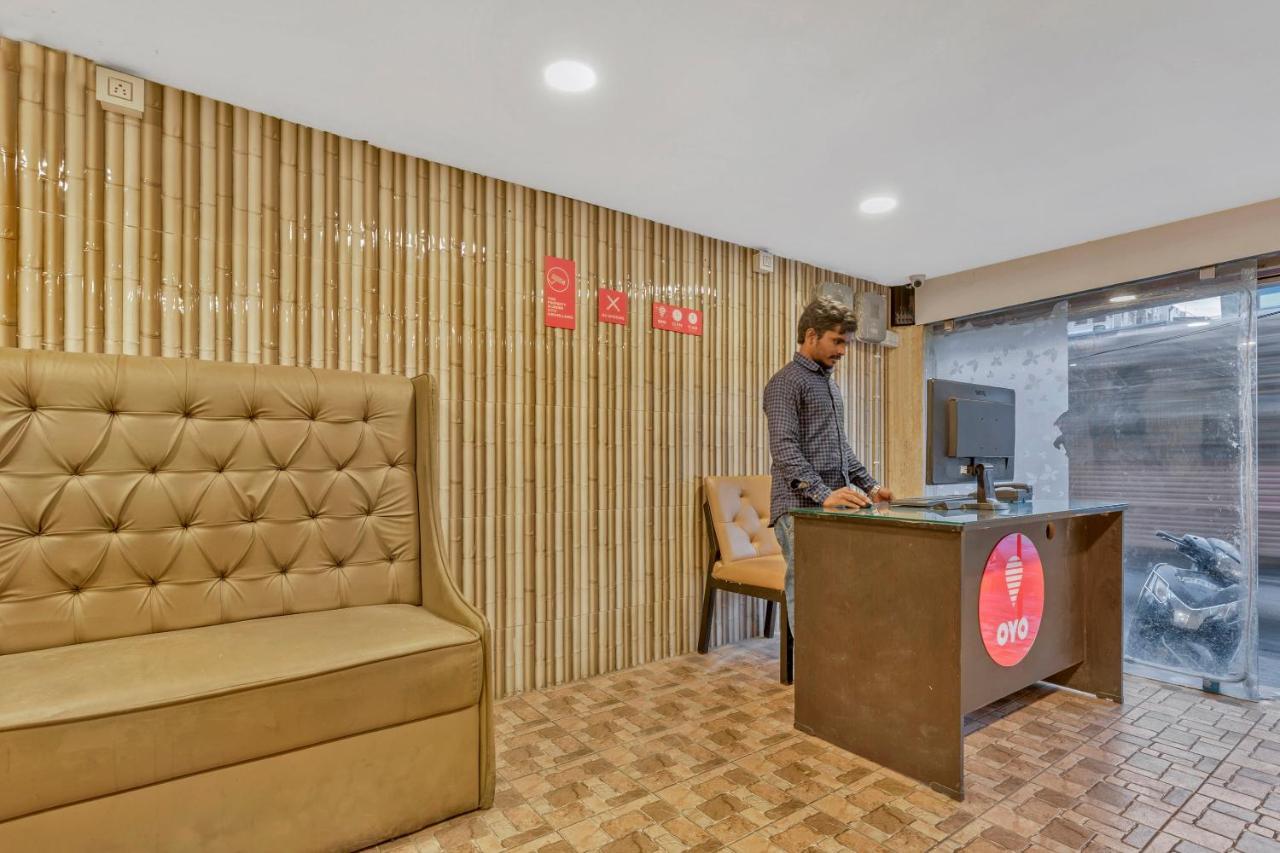 O Ankitha Grand Hotel