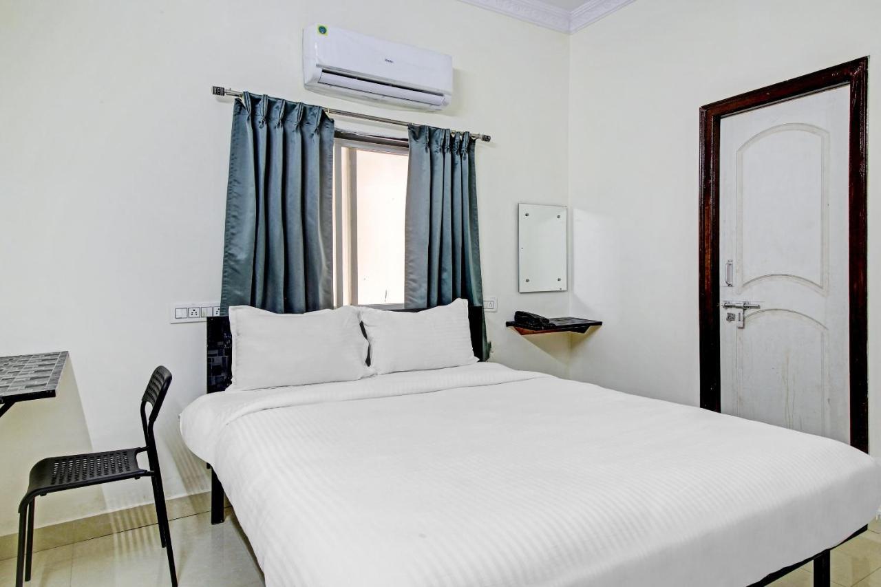 Hotel Collection O Broholic 001 Hyderabad