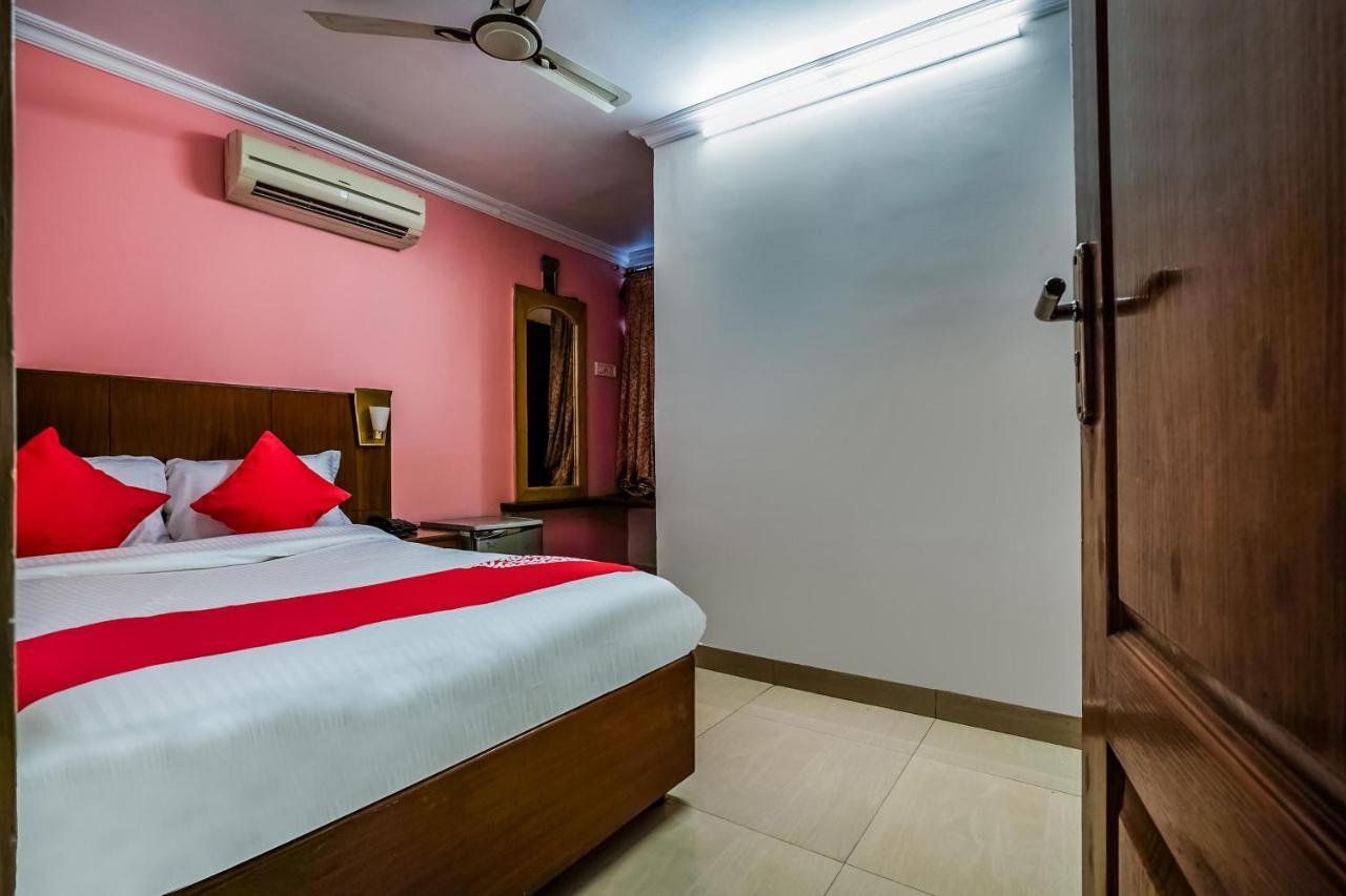 Oyo 18310 Adda Concept Hotel