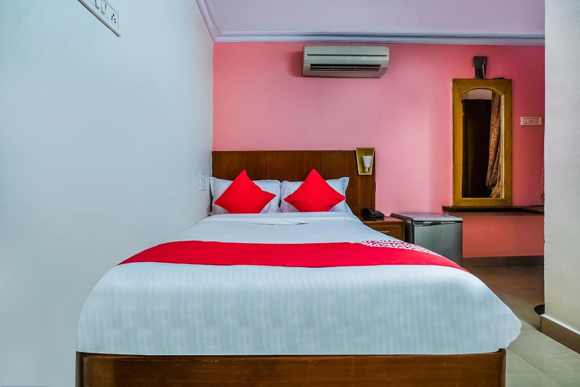 Hotel Oyo 18310 Adda Concept 3*