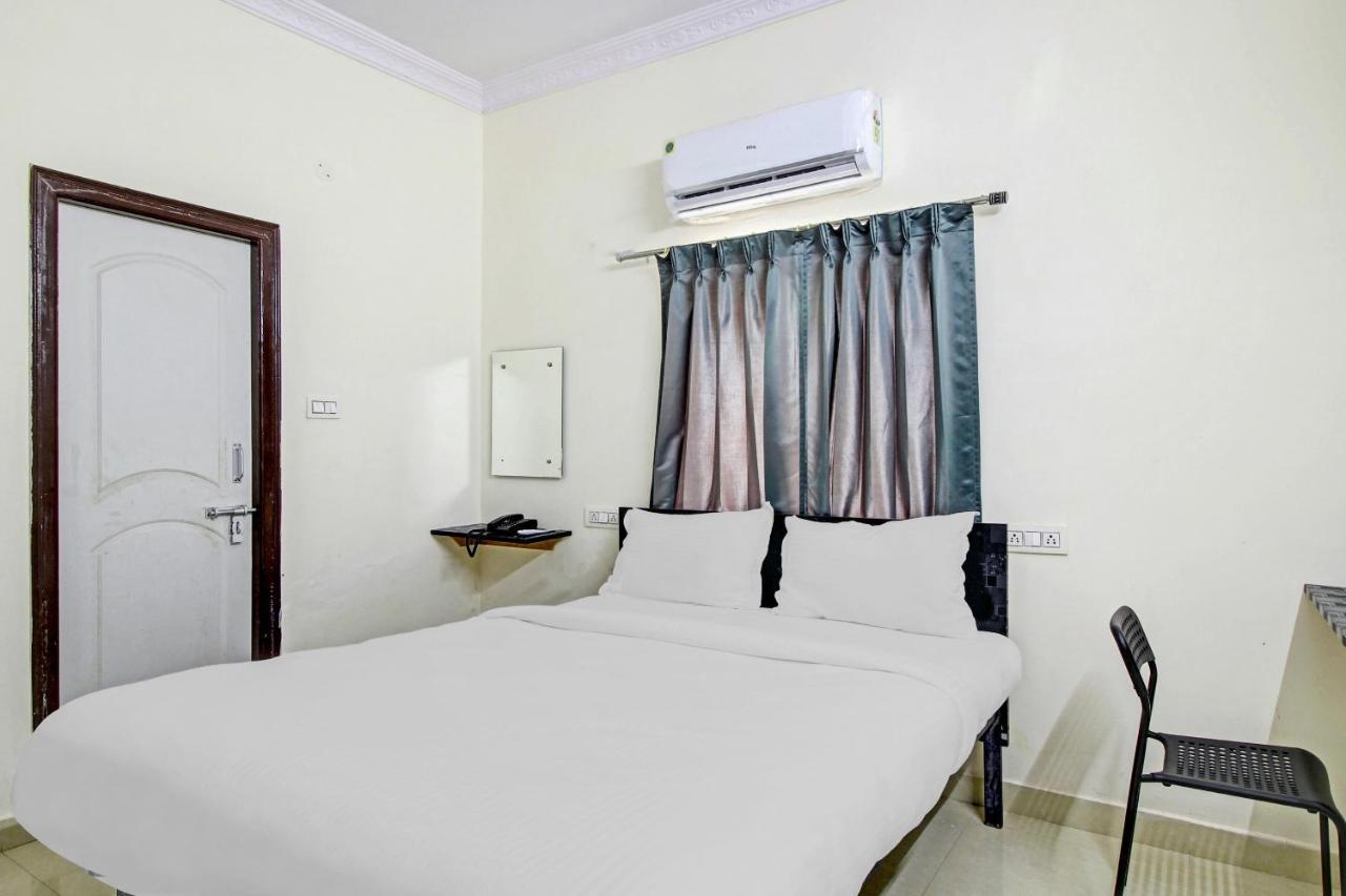 Collection O Broholic 001 Hotel Hyderabad