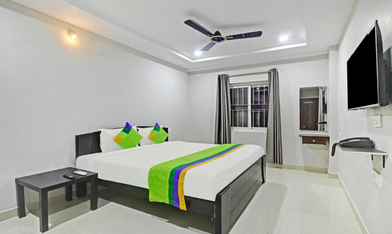 Hotel Itsy Sunrise Grand, Hitech Hyderabad