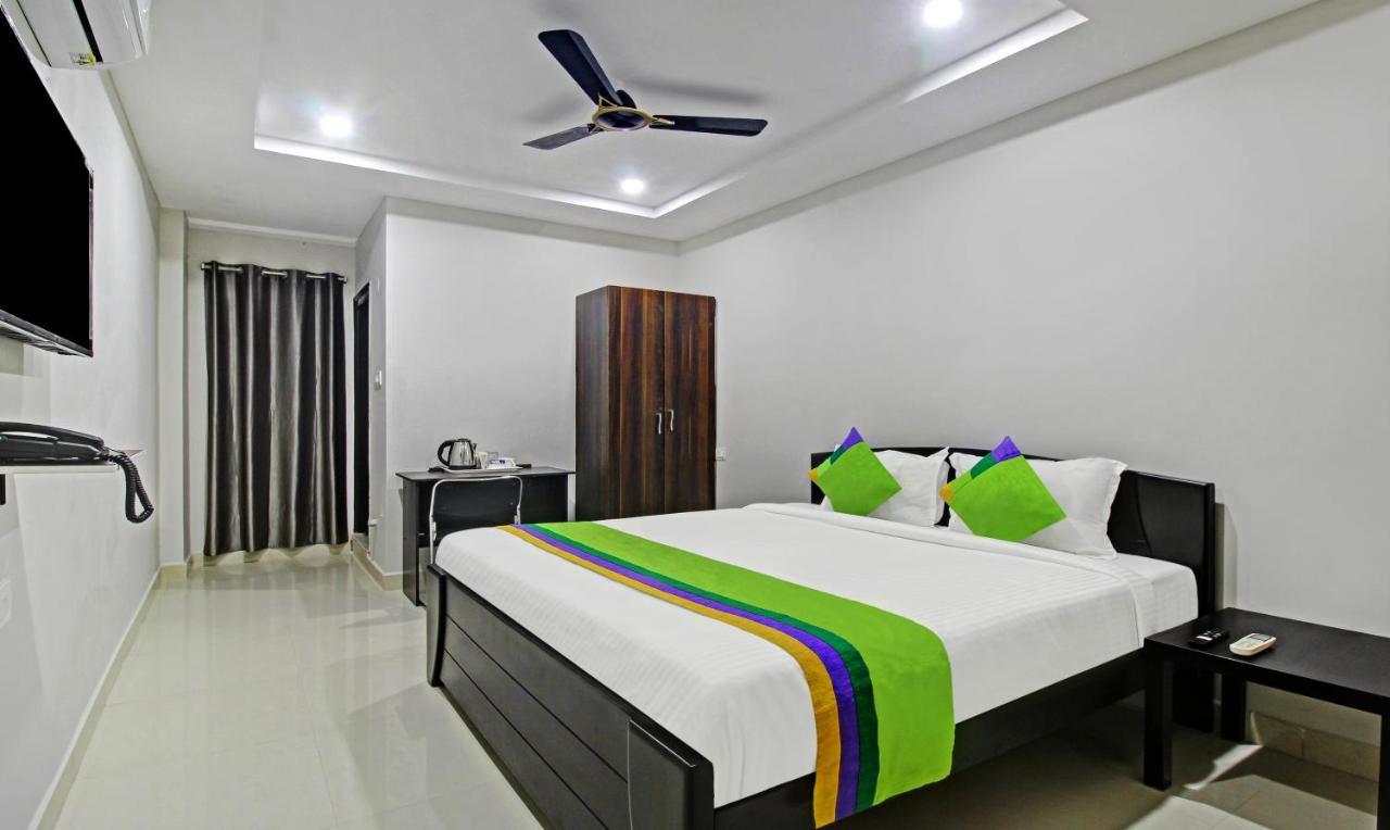 Hotel Itsy Sunrise Grand, Hitech 3*