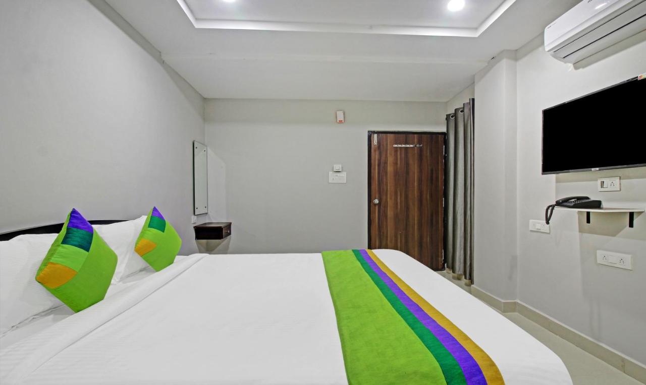 Itsy Sunrise Grand, Hitech Hotel Hyderabad