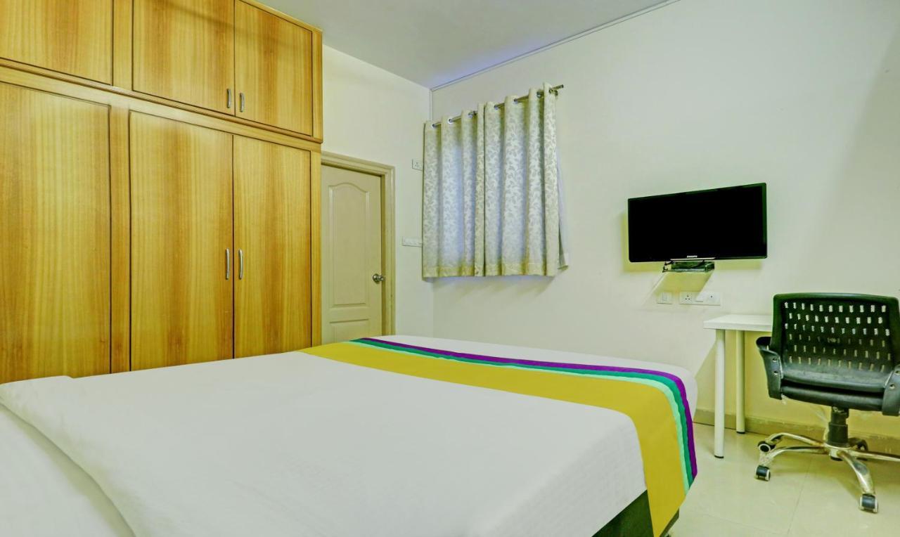 Itsy By Treebo - Blue Dawn Suites Hotel