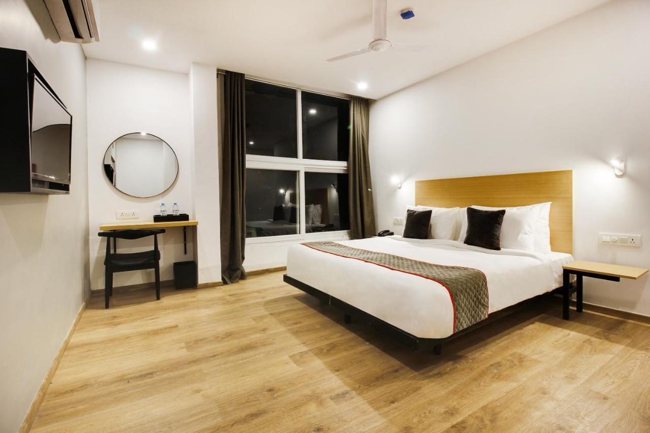 Super Townhouse Moosapet Rcc Prime Hotel Hyderabad