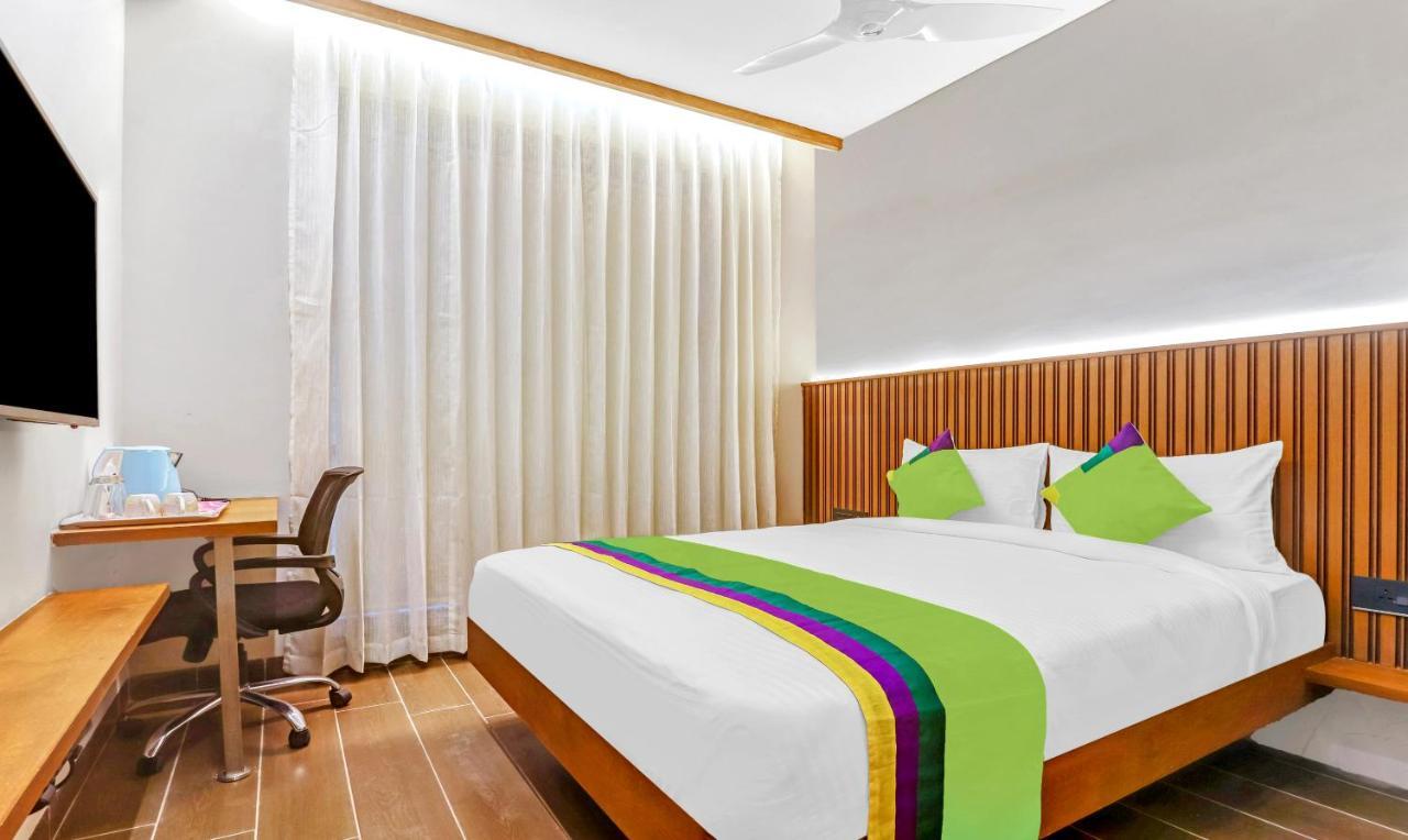 Treebo Trend 5 Elements Hitech Hotel