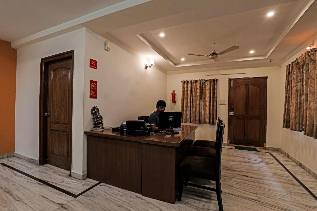 Oyo 17206 Maanne Hospitality Services