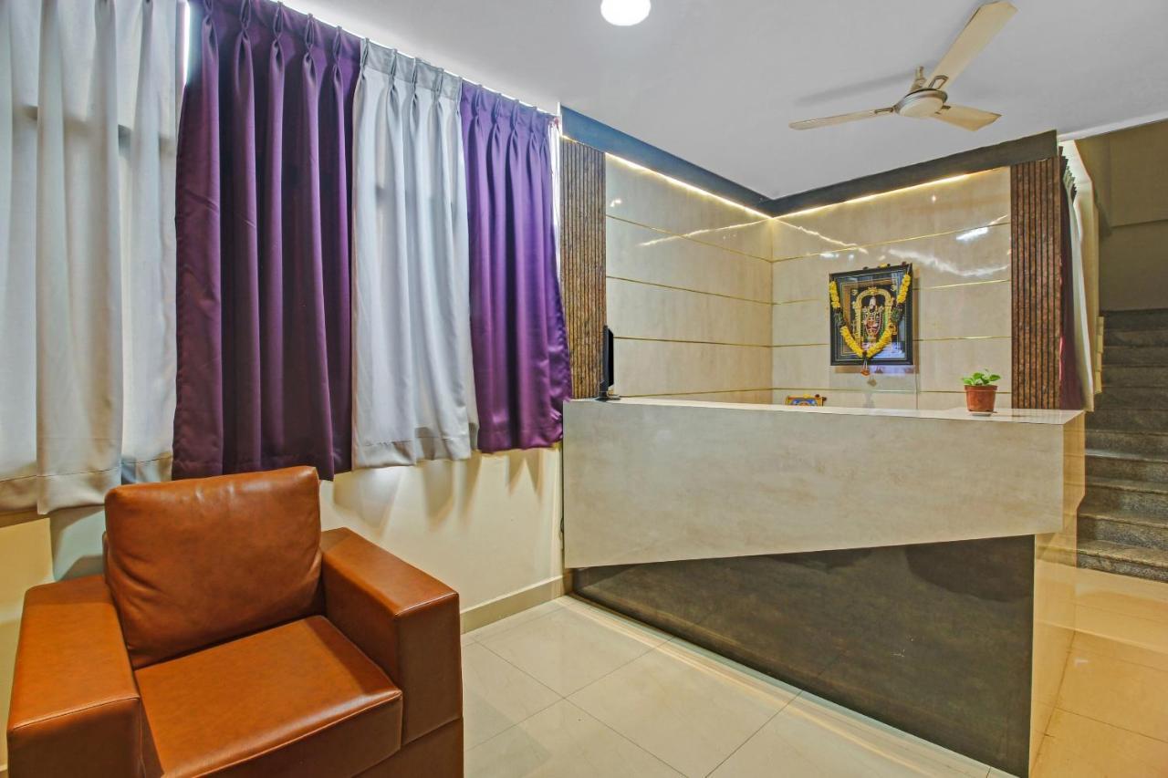 Oyo 24993 Royal