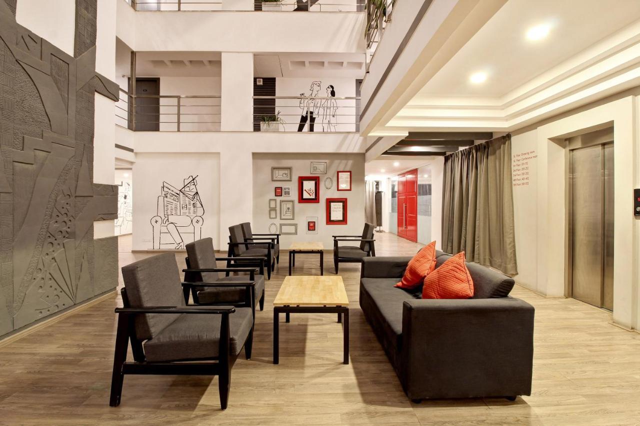 Oyo Townhouse 9 Hitech 3* Hyderabad