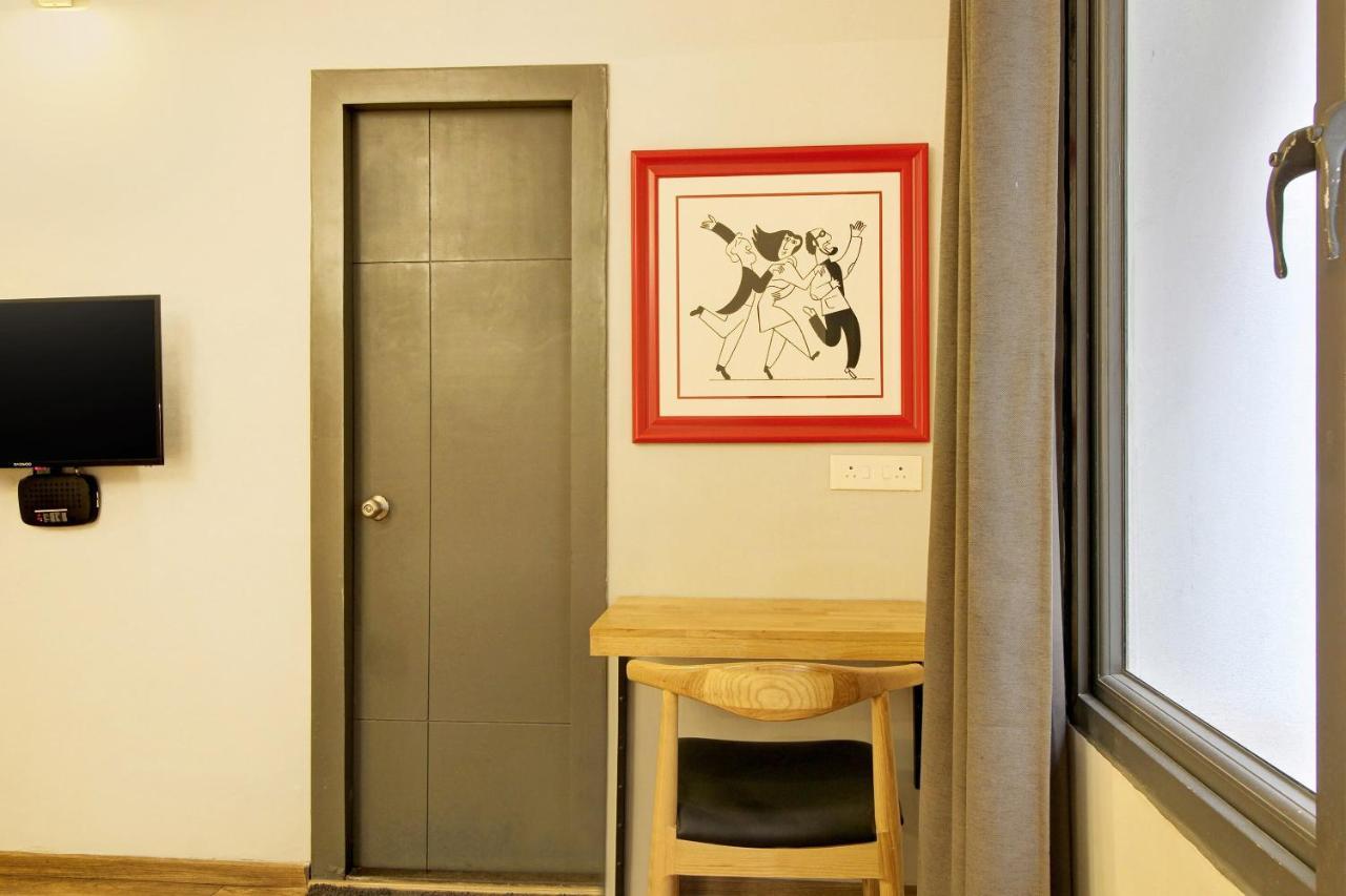 Oyo Townhouse 9 Hitech Hotel 3*