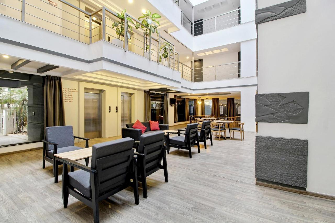 Oyo Townhouse 9 Hitech 3* Hyderabad