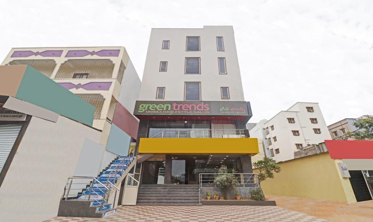 Hotel Treebo Pride Botanica