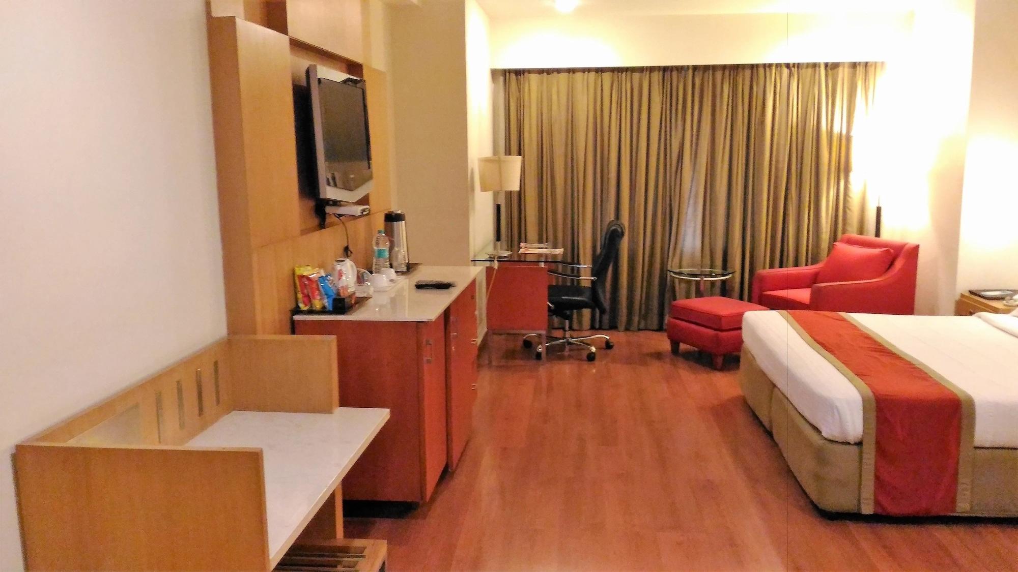 Taj Tristar 3*