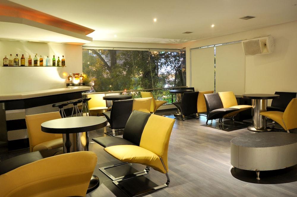 The Central Court 3* Hyderabad