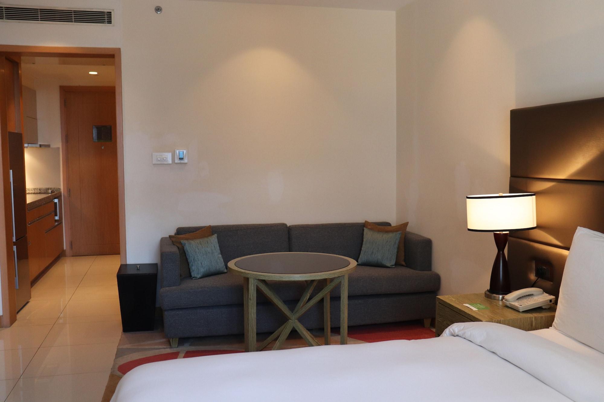 Hotel Oakwood Kapil 5*