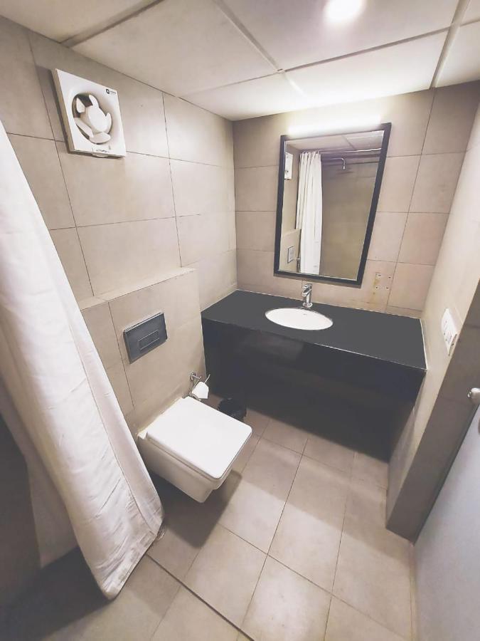 Asrani International 3*