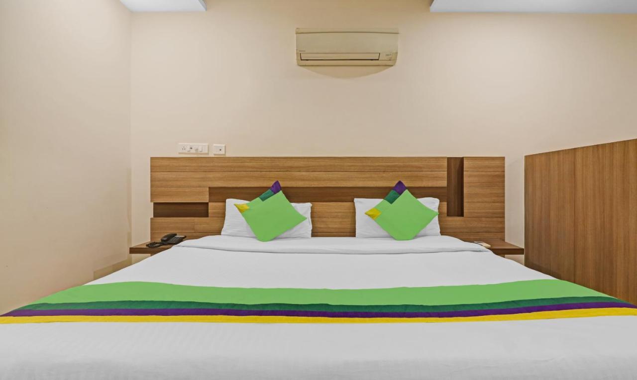 Treebo Pride Botanica Hotel 3*