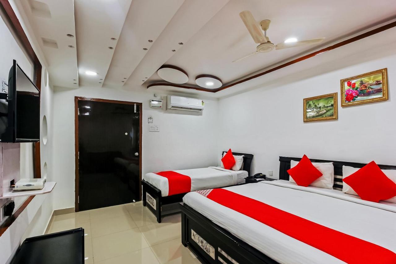Oyo 13062 Kamala Residency-inn
