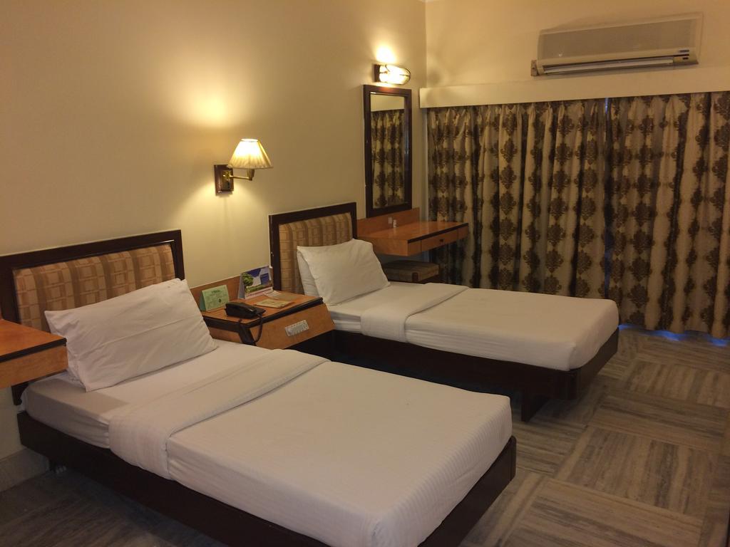 Harsha Hotel 3*