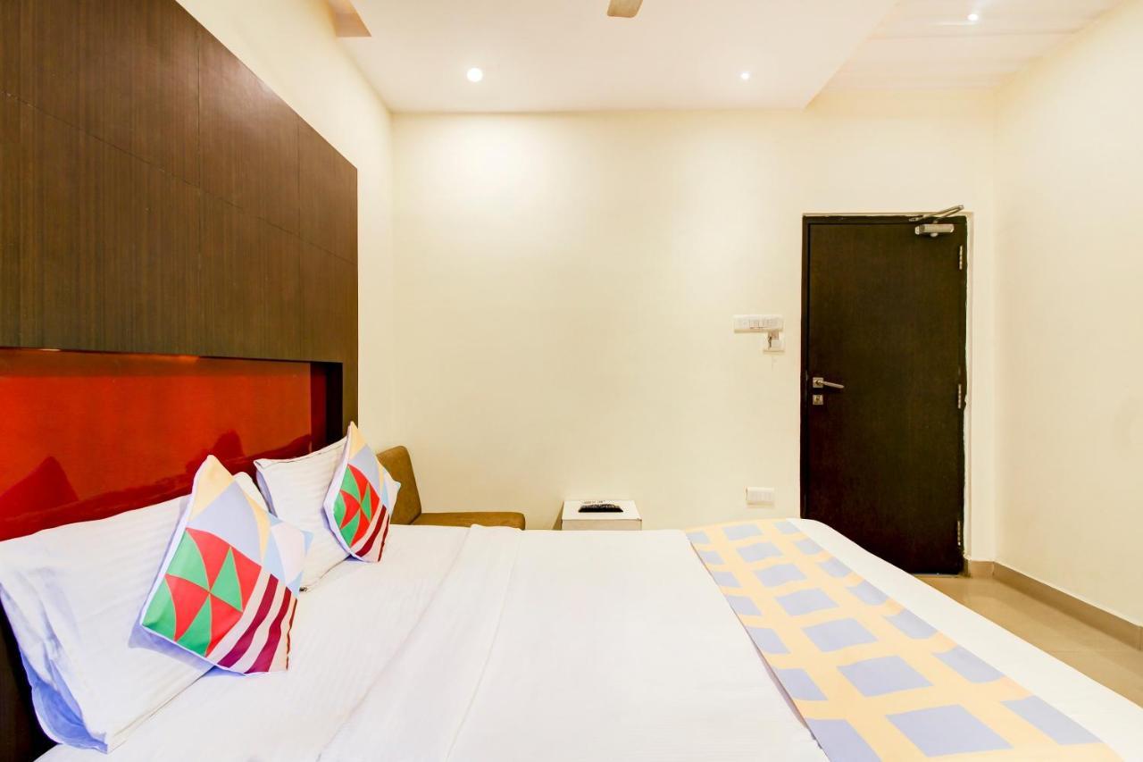 Collection O 63872 Enchanting Spaces 3* Hyderabad