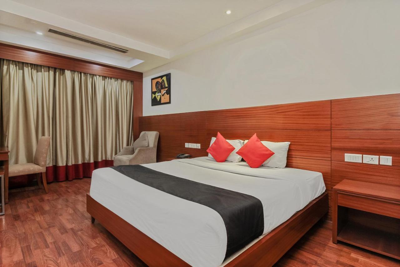 Hotel Capital O 35958 Lake View